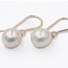 White oval pearls