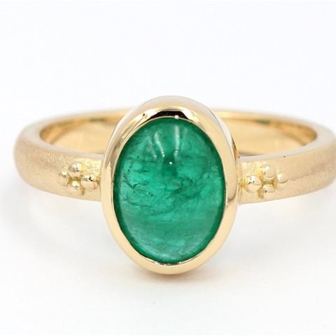 Cabochon Emerald