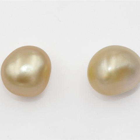 Yellow keshi pearls