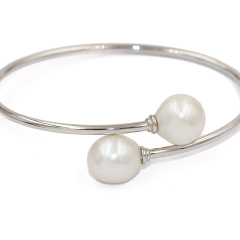 Two pearl bangle
