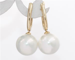 White 10.6mm pearls