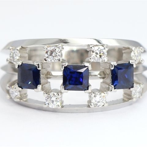 Sapphire and diamond 11 stone