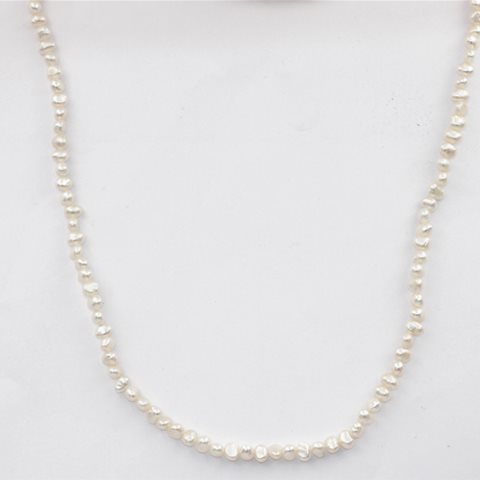 White keshi necklace